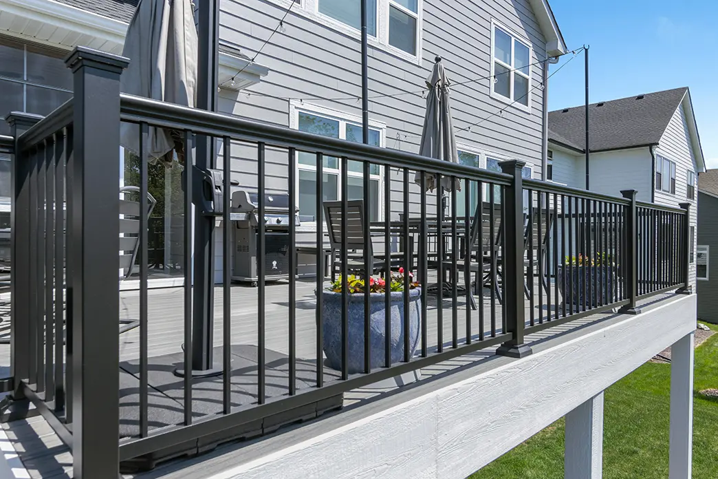 Aluminum Deck Railing