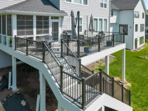 Aria Baluster Railing and Stair with Landing (Black)
