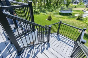 Aria Stairs (Black)